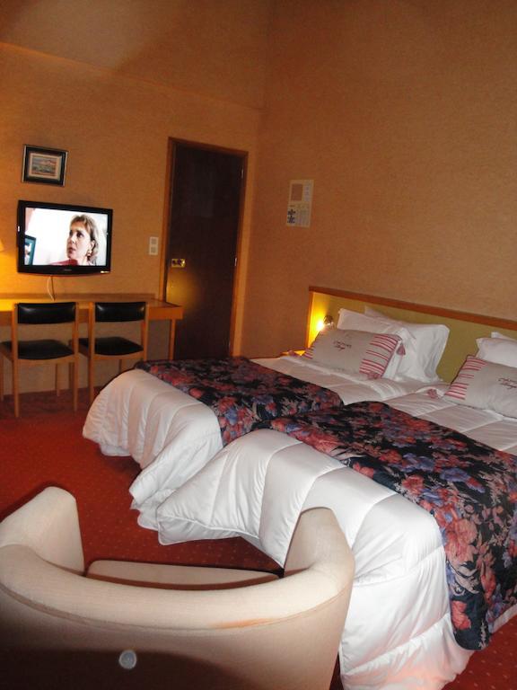 Hotel Le Drakkar Pont-Audemer Zimmer foto